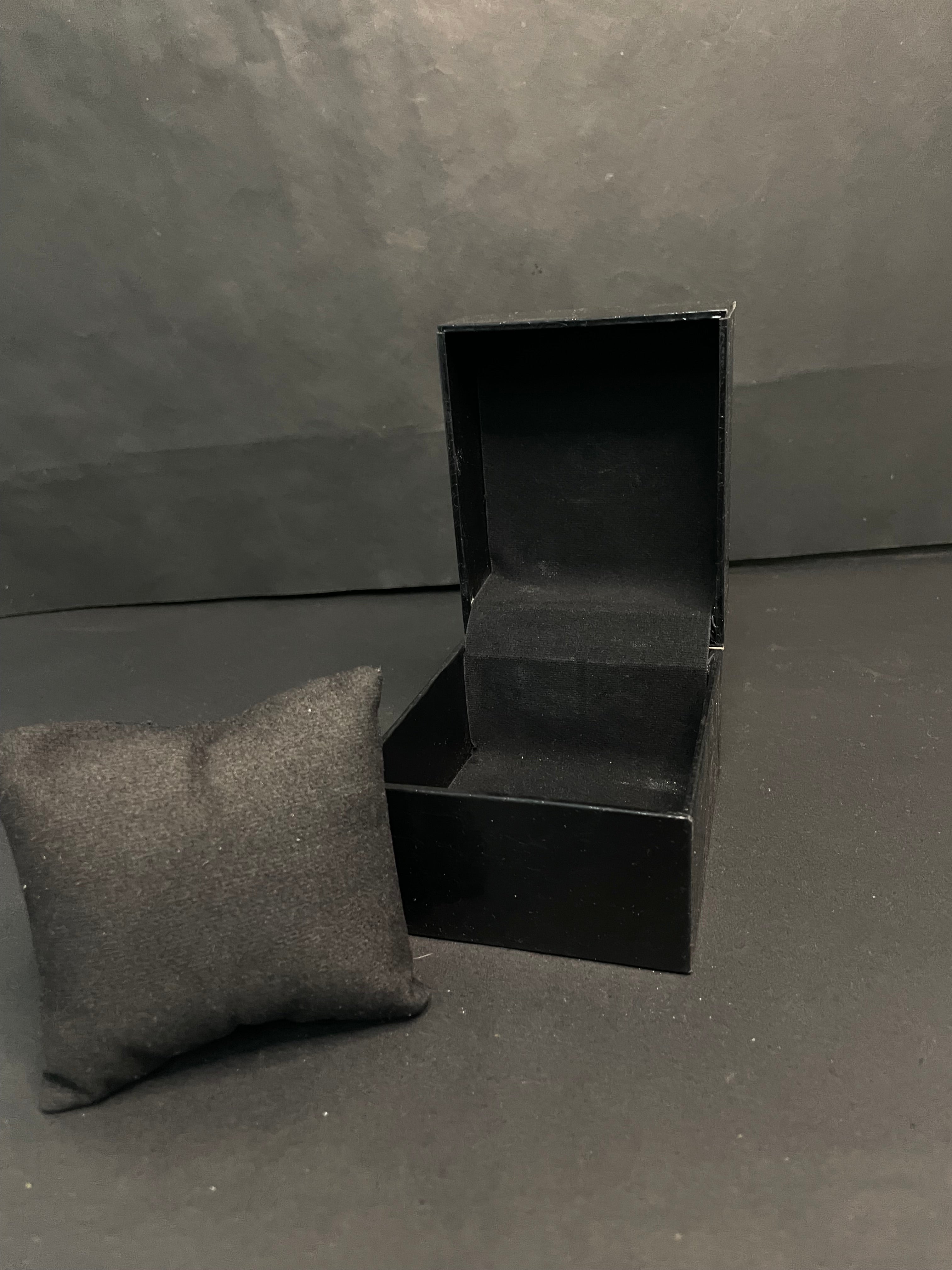 ROLEX PREMIUM WATCH | BLUE DIAL SILVER CHAIN |