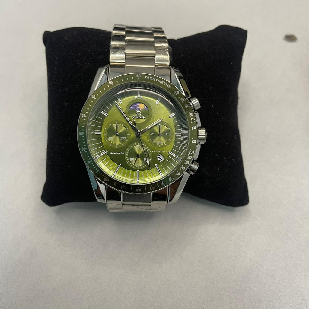 OMEGA SPEED MASTER MOONWATCH |